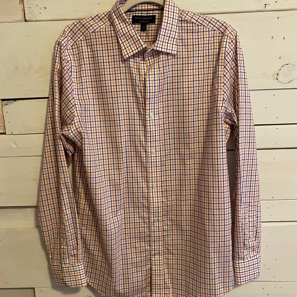 Banana republic orange blue white button down